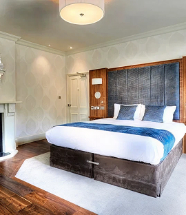 Hotel Bedroom img