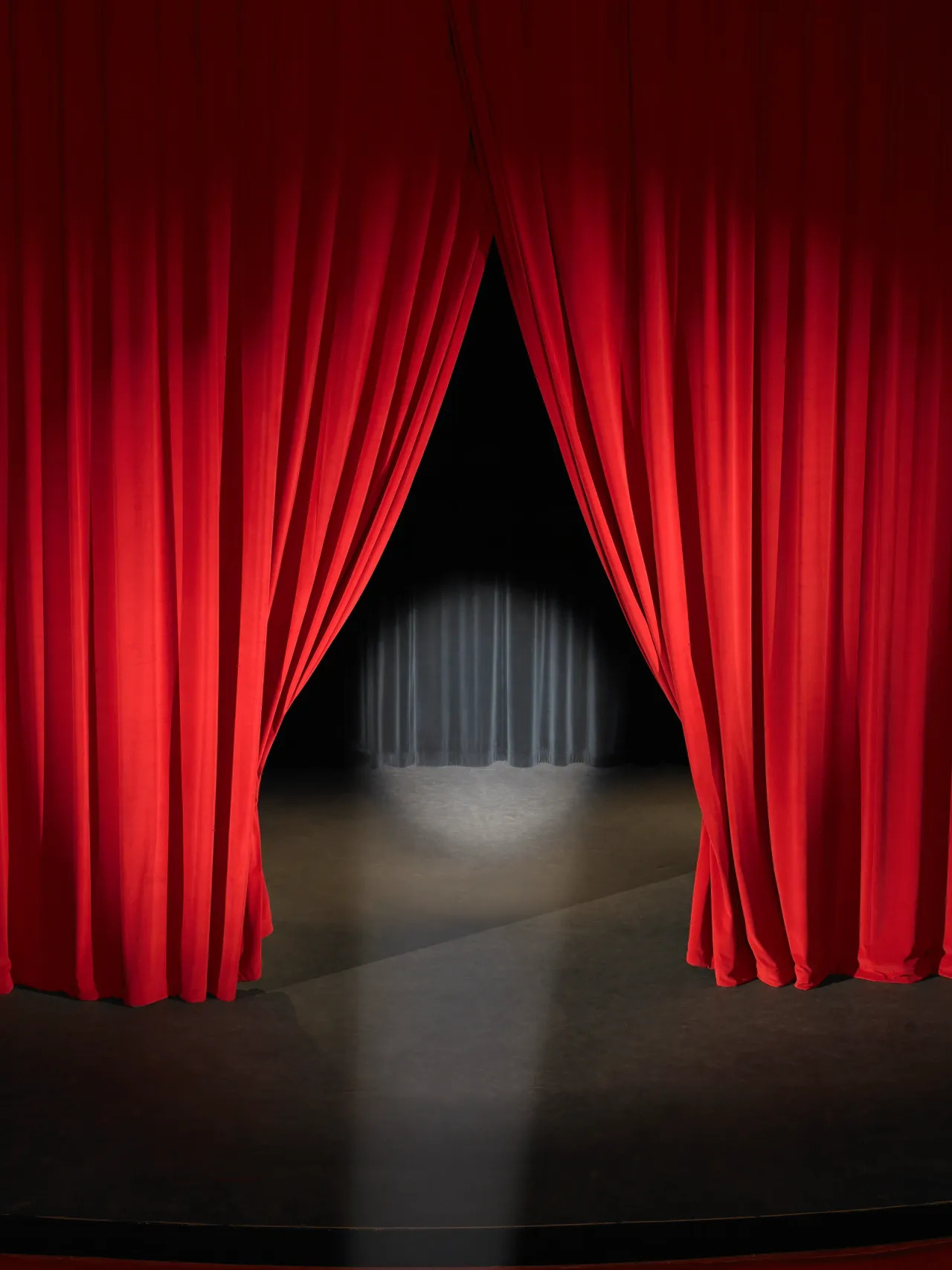 Curtains Vs Roman Blinds Best Choice img